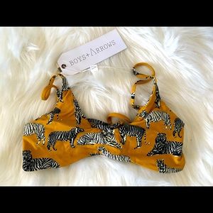 NWT bikini top by Boys and Arrow